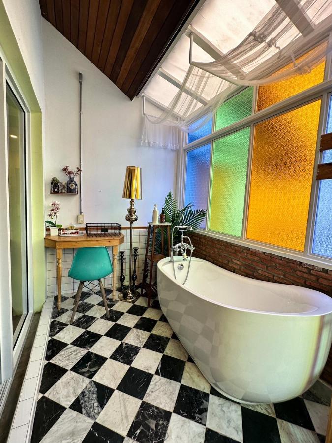 T-House Bkk 2Floors Near Bts With Swimming Pool And Free Wifi Hotel Bangkok Exterior photo